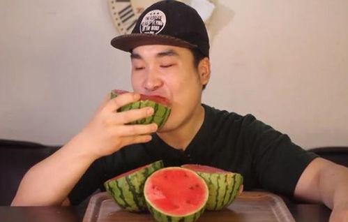 吃瓜网上的网红有哪些,揭秘吃瓜网上的热门面孔